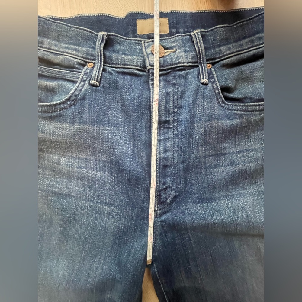 MOTHER High Waisted Rascal Ankle Slit Flip - Picture 10 of 11